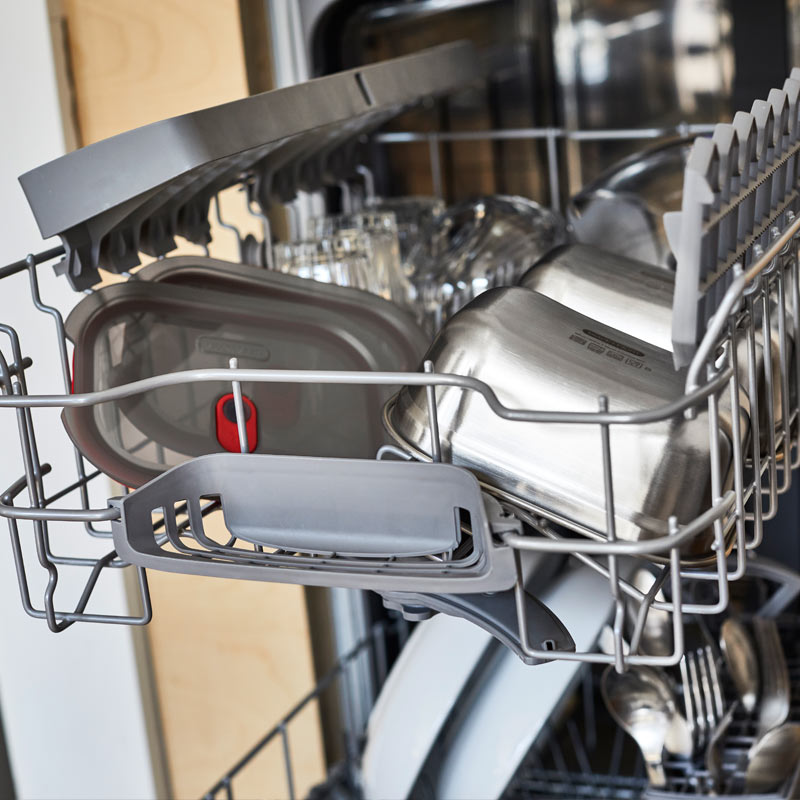 la boite inox multifonction de black+blum passe au lave-vaisselle
