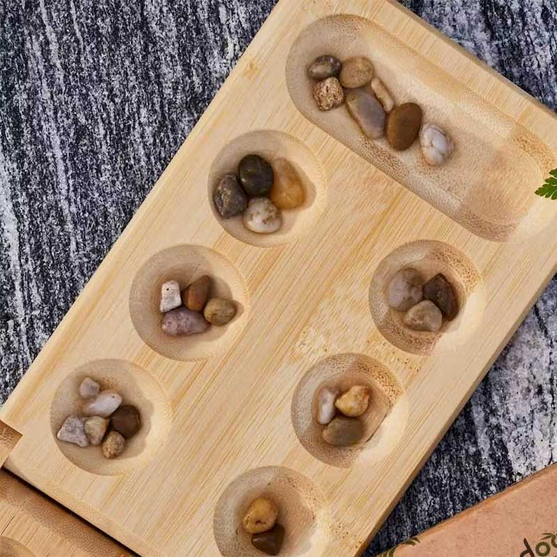 Jeu ancestral de réflexion et de stratégie Mancala - Pliable et portable, fabriqué en bambou