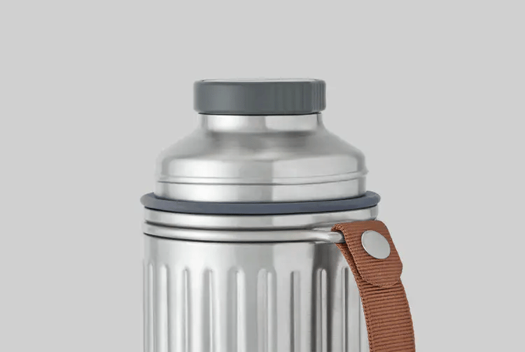 couvercle du thermos facile à ouvrir