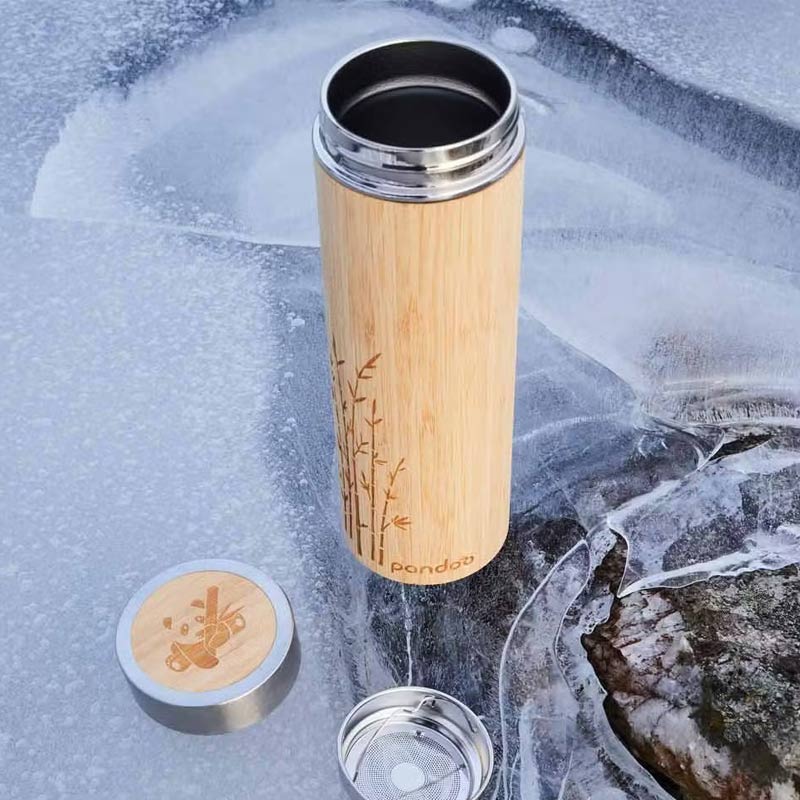 jolie gourde thermos isotherme et 100% étanche pour emmener vos boissons chaudes ou froides partout avec vous