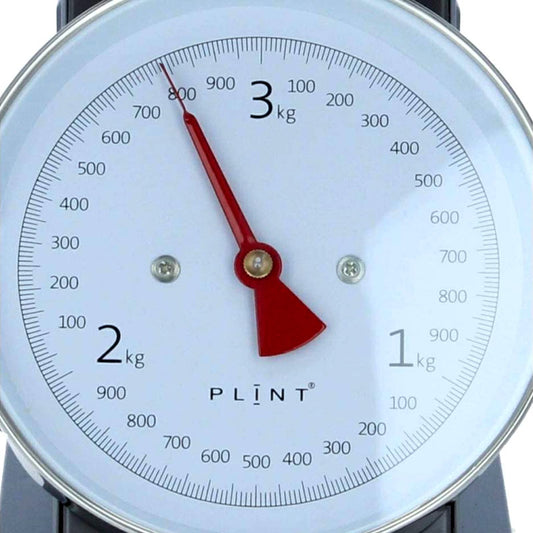 balance Plint noire pour peser les ingrédients