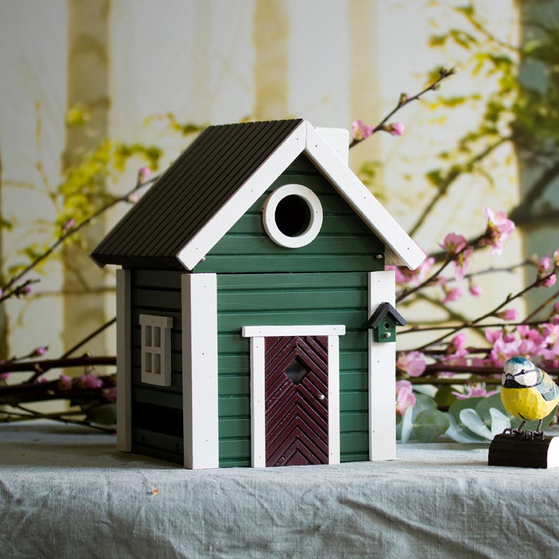 cabane à oiseaux maison suèdoise Multiholk Wildlife Garden maison verte