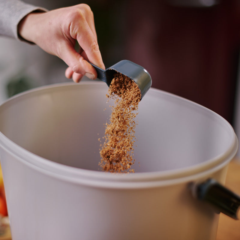 Composteur Bokashi Essential Gris: 1 seau+base et 1 kg de Démarreur -  Bokashi Compost