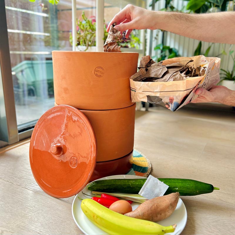 lombricomposteur de cuisine lutton pour composter les biodéchets à l'intérieur de la maison ou en appartement