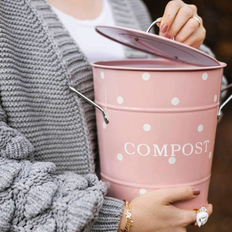 poubelle à compost utile et déco rose tendre à pois blancs