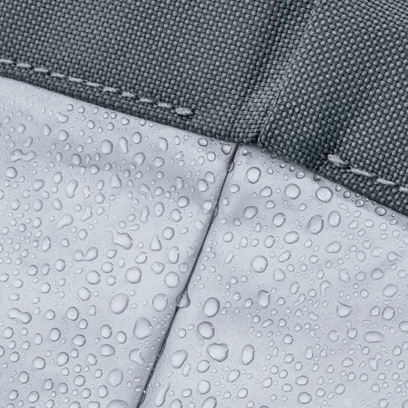 le sac à lunch est fabriqué avec un tissu isolant à trois couches afin de maintenir la température et à conserver les aliments et les boissons au frais plus longtemps