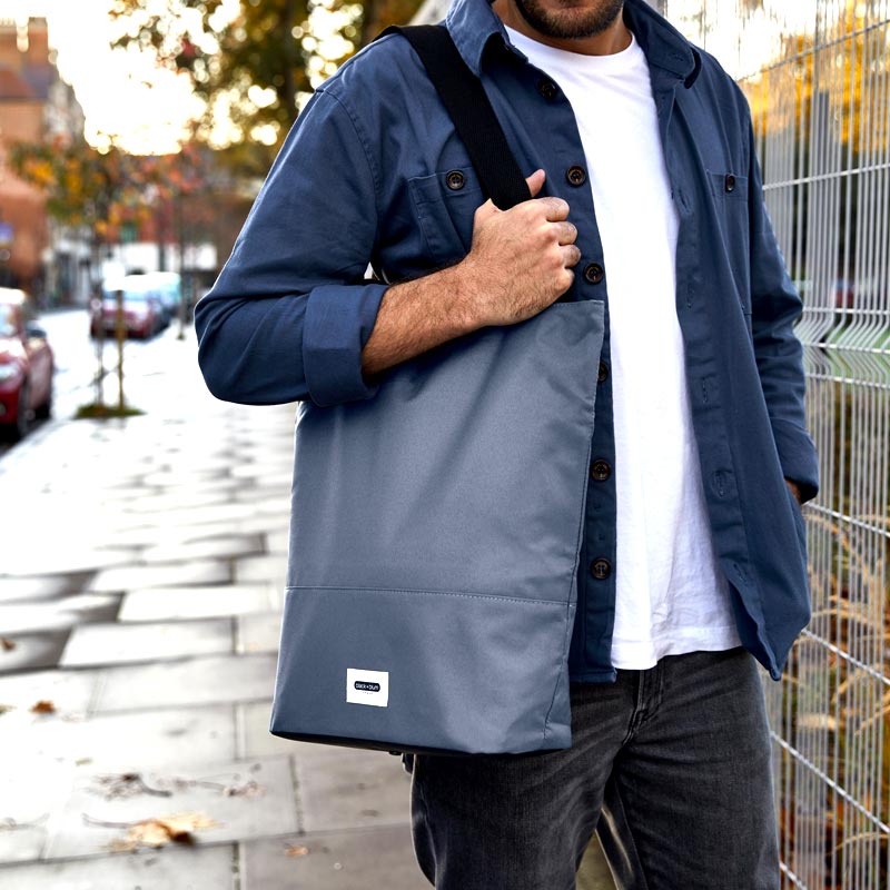 Sac tote bag isotherme Black+Blum Slate porté à l’épaule – sac repas écologique grande capacité pour déjeuner, pique-nique ou bureau