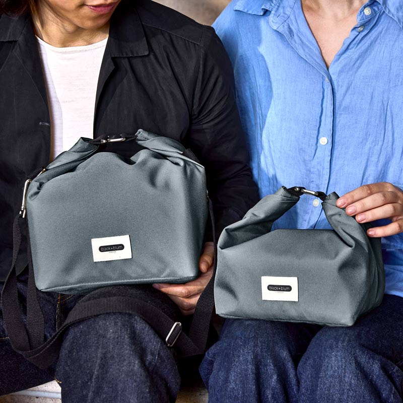 sac isotherme en tissu épais pour transporter et conserver vos repas au frais, disponible dans 2 tailles