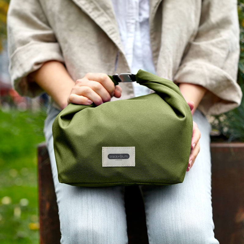 ce lunch bag écologique en tissu recyclé conserve efficacement la fraîcheur de vos aliments