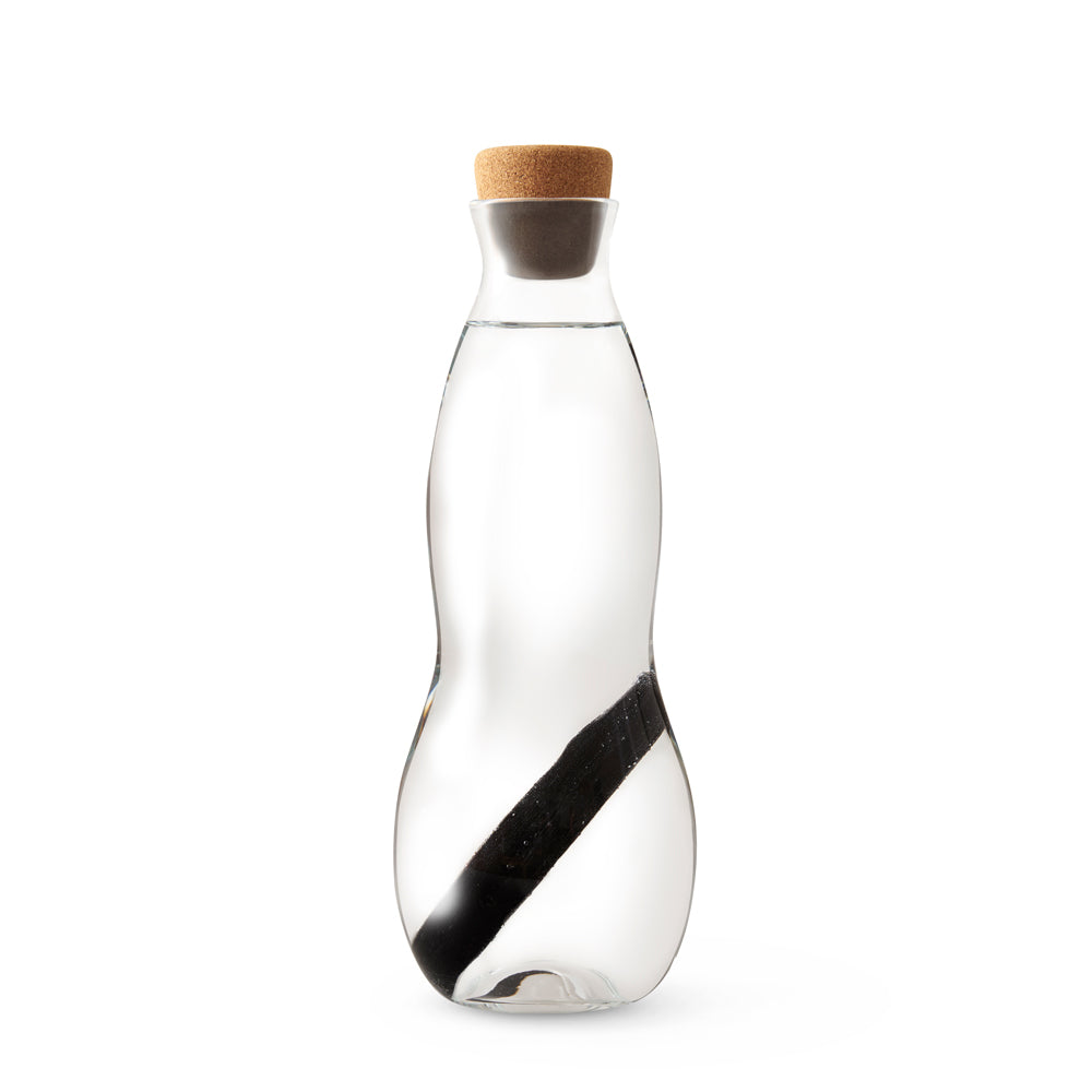Carafe à eau 1,1L Black and Blum - Carafe filtrante en verre avec filt –  Maison Fertile
