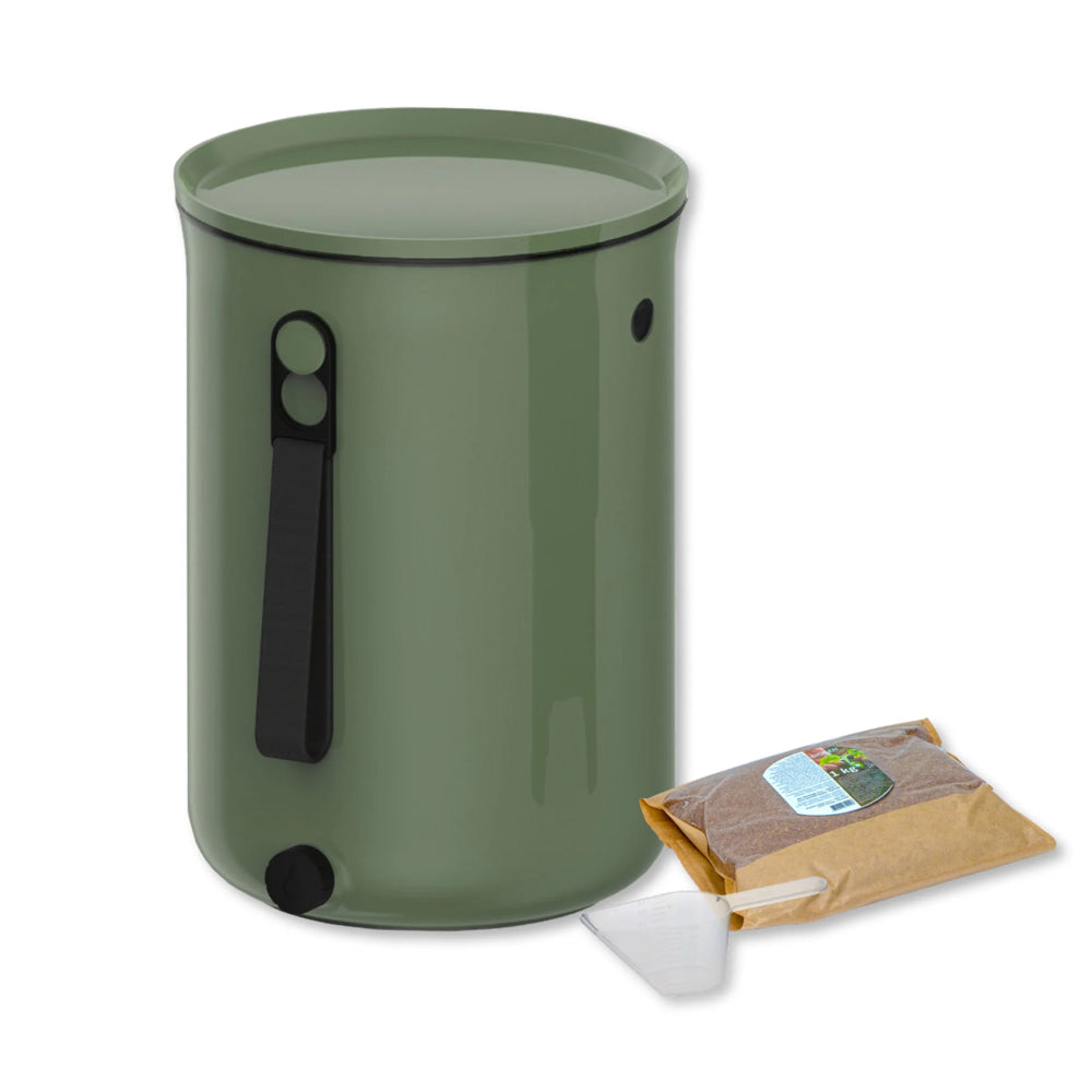 le seau à bokashi composteur organko vert permet de composter ses déchets alimentaires et produire un engrais naturel pour les plantes