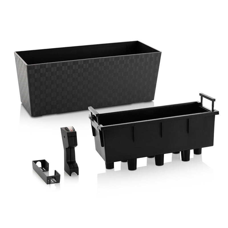 jardinière autonome avec système auto-arrosant pour être tranquille avec l'arrosage