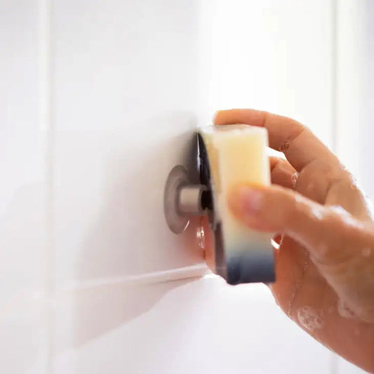 porte-savon sur ventouse magnétique, idéal pour garder son savon au sec et toujours à portée de main